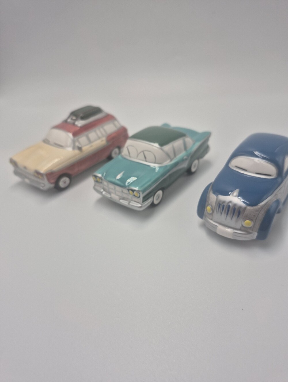 Department 56 classic cars